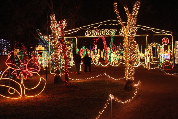 Christmas Lights Near Me in Dallas- Find Out Where to Go