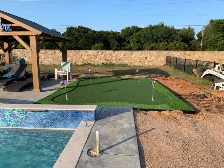 How to Install Backyard Putting Green